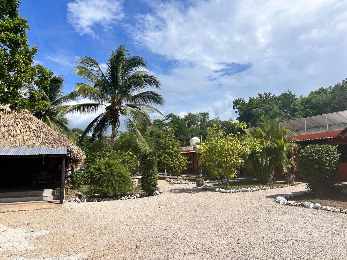 Bacalar Sunshine Hotell Exteriör bild