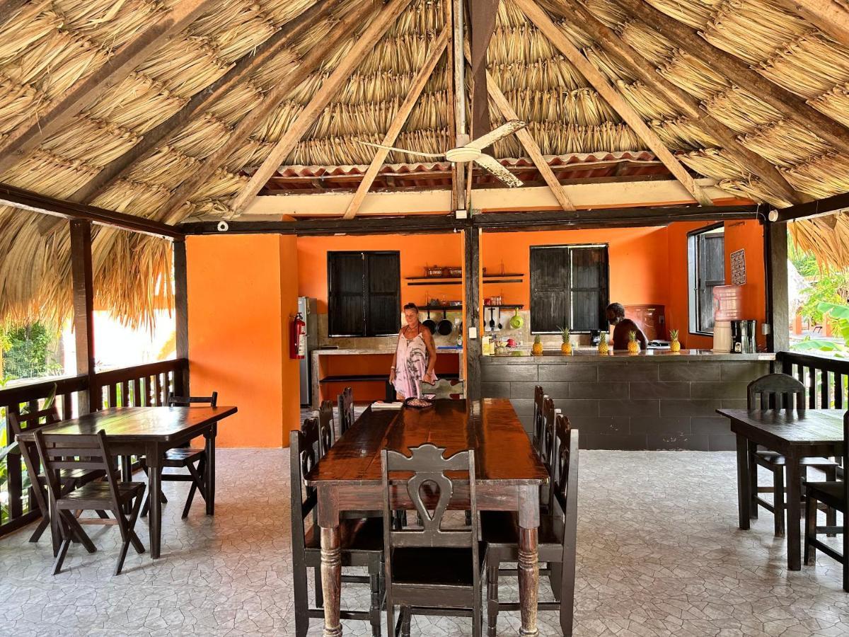 Bacalar Sunshine Hotell Exteriör bild